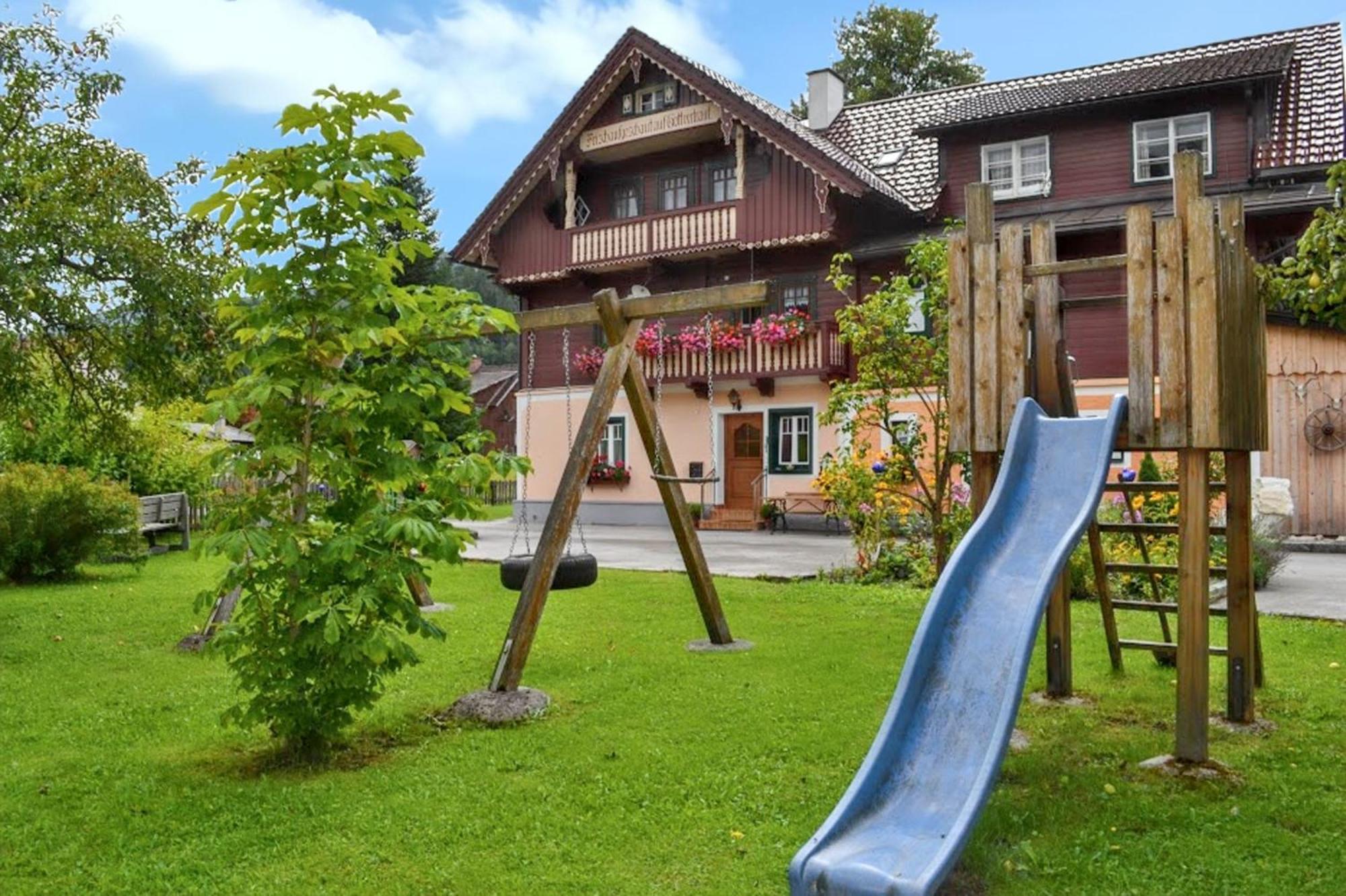 Villa Charming House In Pruggern, Mountain View Exterior foto